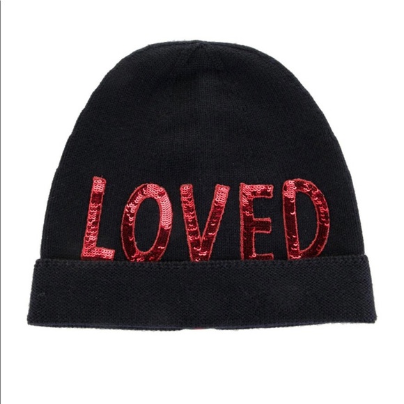 GUCCI-AUTHENTIC NWT Beanie Hat-Appliqué “LOVED” - Picture 4 of 10